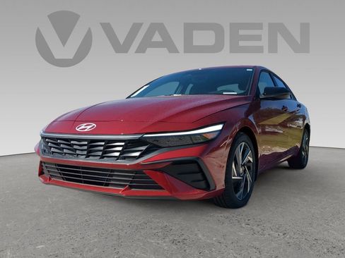 New 2025 Hyundai Elantra Sport image 17