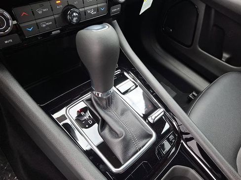 New 2026 Jeep Compass Limited w/ Sun, Sound & Navigation Group image 11