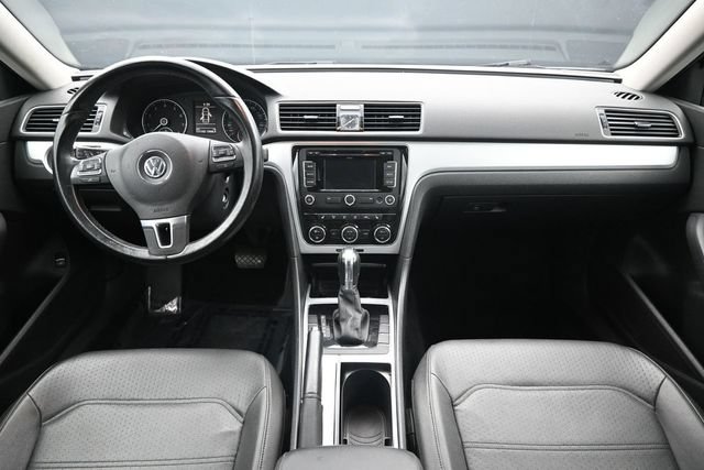 Used 2012 Volkswagen Passat 2.5 SE FWD image 20
