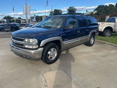 Used 2000 Chevrolet Suburban LS w/ LS Preferred Equipment Group