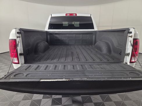 Used 2017 RAM 1500 Tradesman RWD image 24