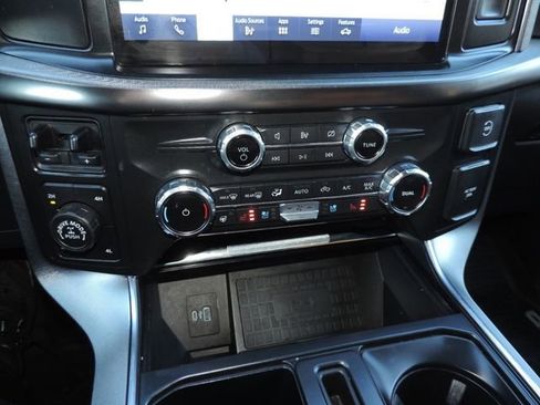 Used 2022 Ford F150 Platinum image 26