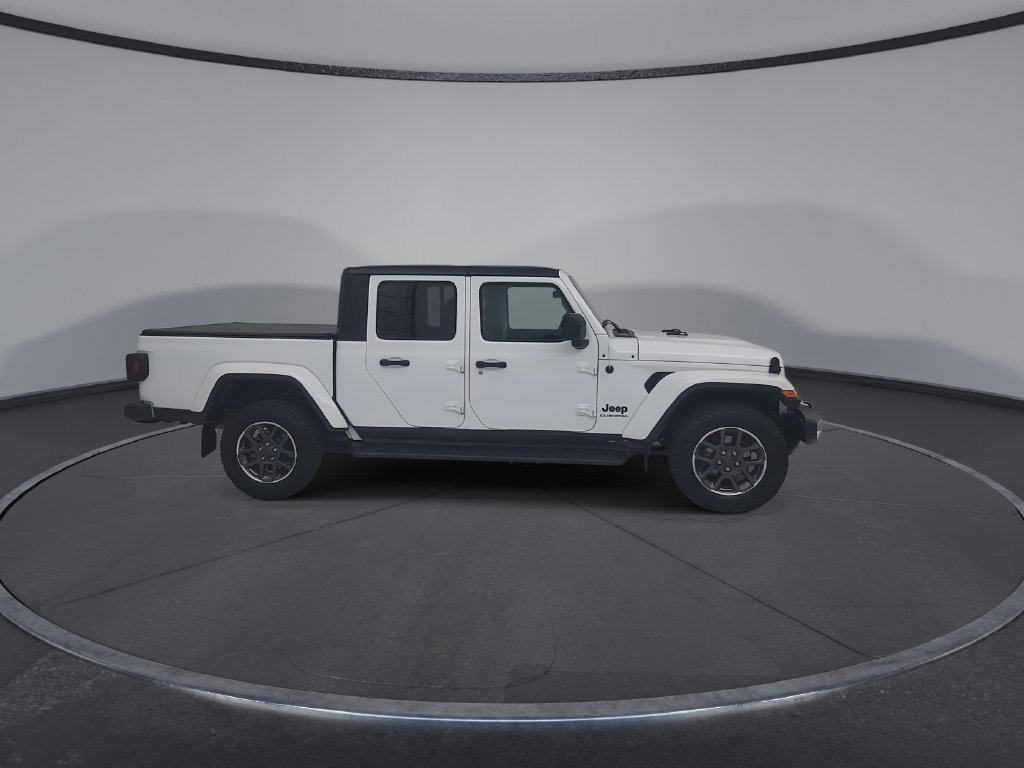 Certified 2020 Jeep Gladiator Sport AWD/4WD image 18