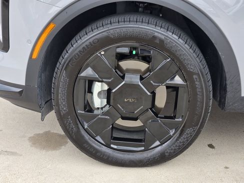 New 2026 Kia Sportage X-Line w/ X-Line Technology Package image 8