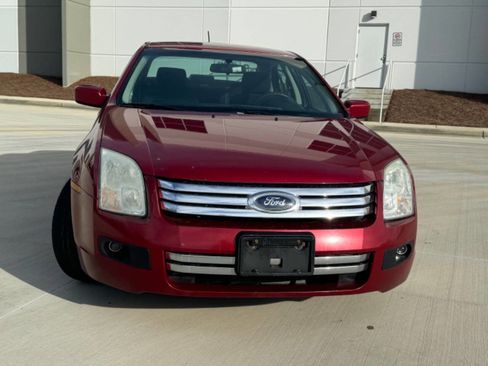 Used 2008 Ford Fusion SE image 2