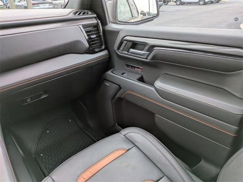 Used 2022 GMC Sierra 1500 AT4 image 18
