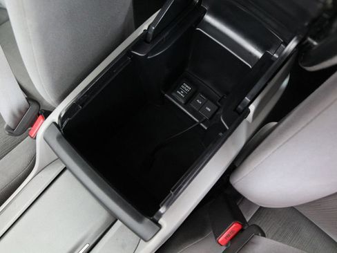 Used 2012 Honda Accord LX image 31
