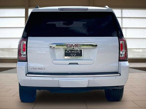 Used 2019 GMC Yukon Denali w/ Enhanced Security Package AWD/4WD image 4