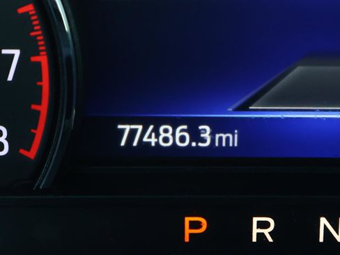 Used 2023 Ford Explorer Limited w/ Equipment Group 301A image 31