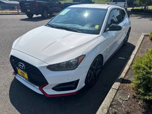 Used 2022 Hyundai Veloster N FWD image 1