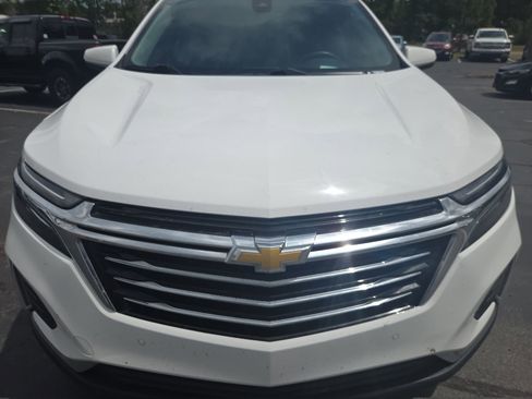 Used 2023 Chevrolet Equinox Premier FWD image 9
