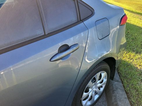 Used 2025 Toyota Corolla LE image 17