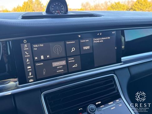 Used 2017 Porsche Panamera 4S image 18