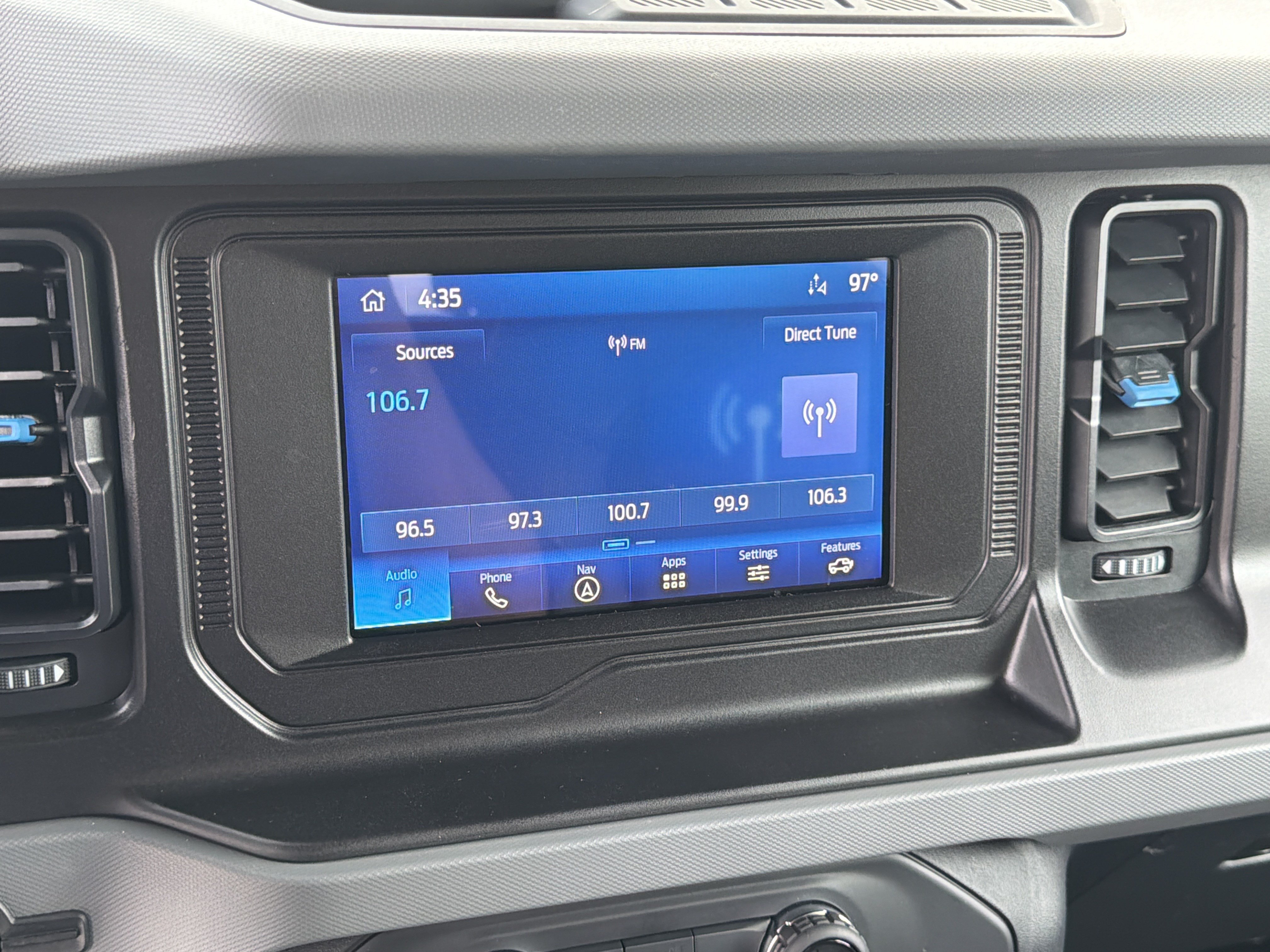 Used 2023 Ford Bronco Black Diamond AWD/4WD image 33