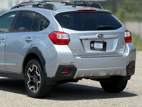 Used 2016 Subaru Crosstrek 2.0i Premium AWD/4WD image 15