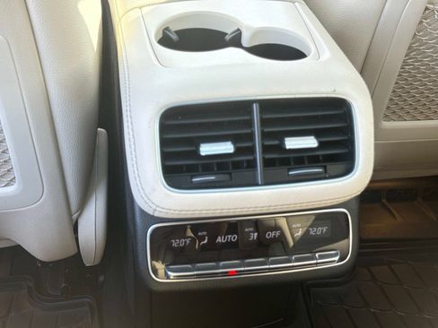 Used 2022 Mercedes-Benz GLS 450 4MATIC image 13