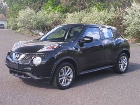 Used 2015 Nissan Juke S AWD/4WD image 8