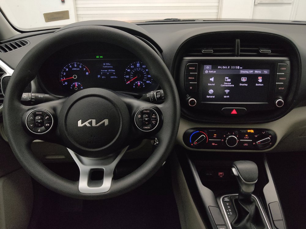 Used 2022 Kia Soul LX FWD image 22