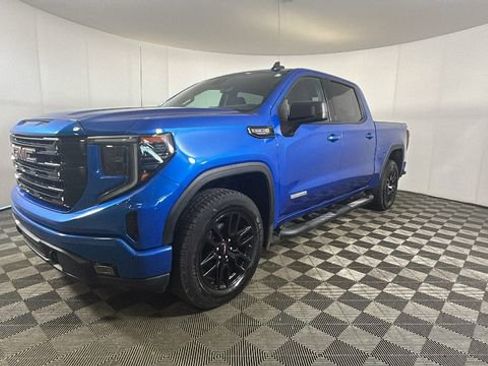 Used 2023 GMC Sierra 1500 Elevation AWD/4WD image 7