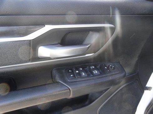 Used 2023 RAM 1500 Big Horn AWD/4WD image 11