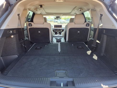 Used 2023 Acura MDX SH-AWD w/ Technology Package image 28