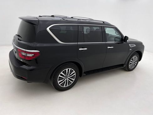 Used 2022 Nissan Armada SL w/ Captain's Chairs Package image 6