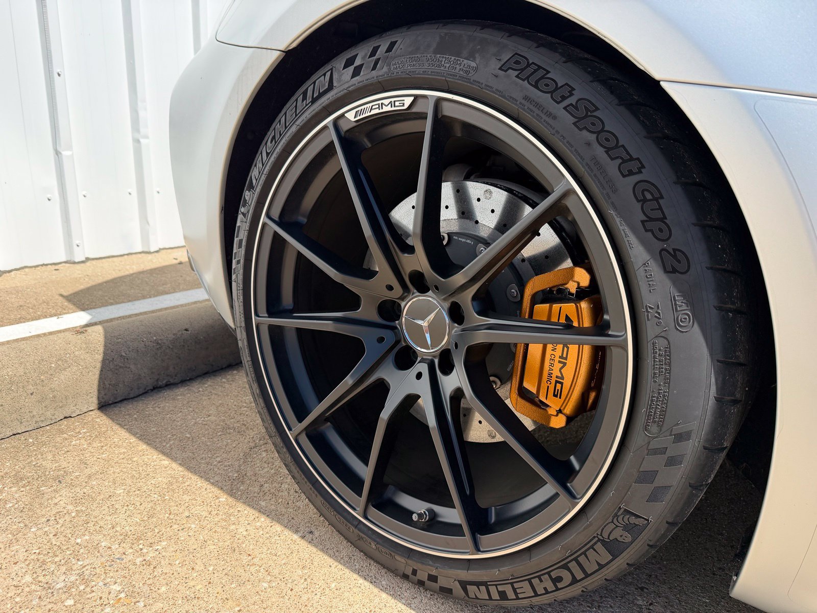 Used 2020 Mercedes-Benz AMG GT R image 41
