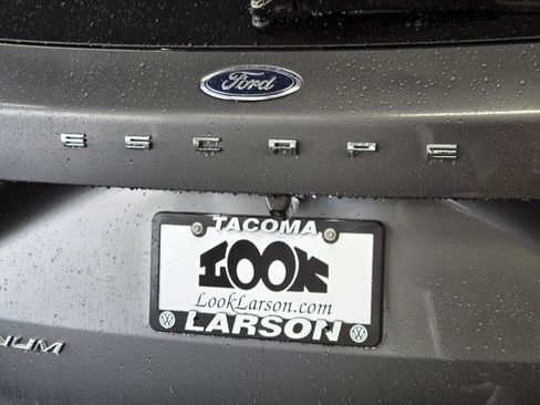 Used 2024 Ford Escape Platinum AWD/4WD image 15