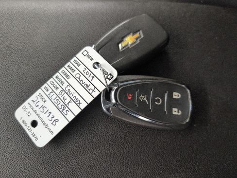 Used 2019 Chevrolet Equinox LT FWD image 26