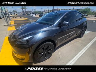 Used 2025 Tesla Model Y Long Range RWD video 1