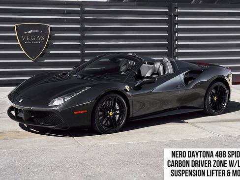 Used 2018 Ferrari 488 Spider image 1