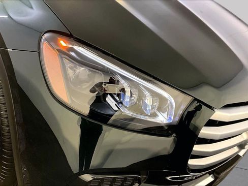 Used 2024 Mercedes-Benz GLS 450 4MATIC image 27