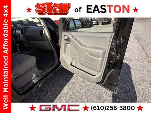 Used 2019 Nissan Frontier SV image 10