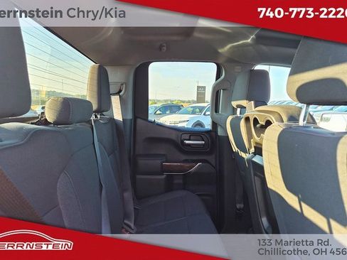 Used 2020 GMC Sierra 1500 SLE w/ SLE Value Package image 25