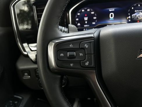 Used 2025 Chevrolet Silverado 1500 High Country w/ Technology Package AWD/4WD image 15