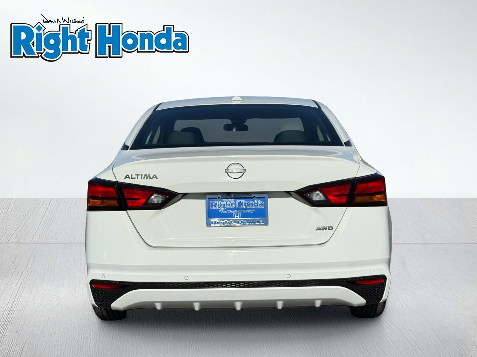 Used 2025 Nissan Altima 2.5 SV AWD/4WD image 7