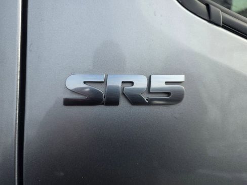 Used 2022 Toyota Tacoma SR5 image 32