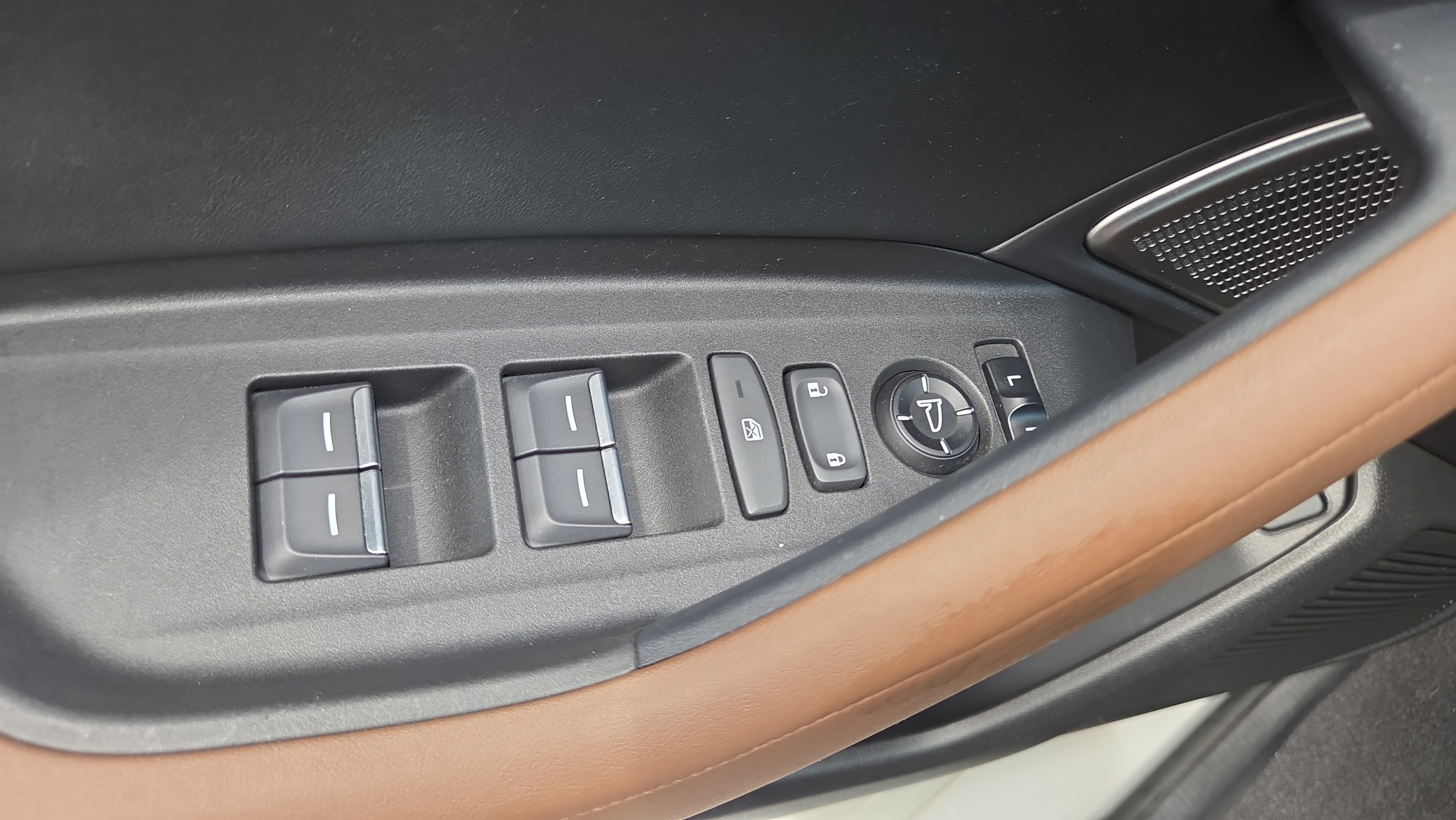 Certified 2021 Acura TLX w/ Technology Package FWD image 33