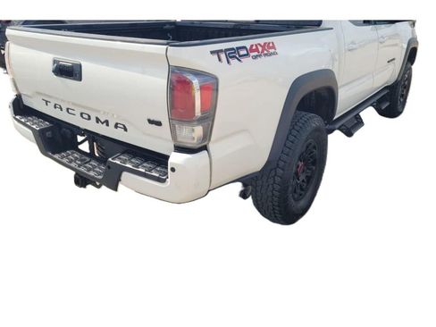 Used 2021 Toyota Tacoma TRD Off-Road w/ Technology Package AWD/4WD image 2