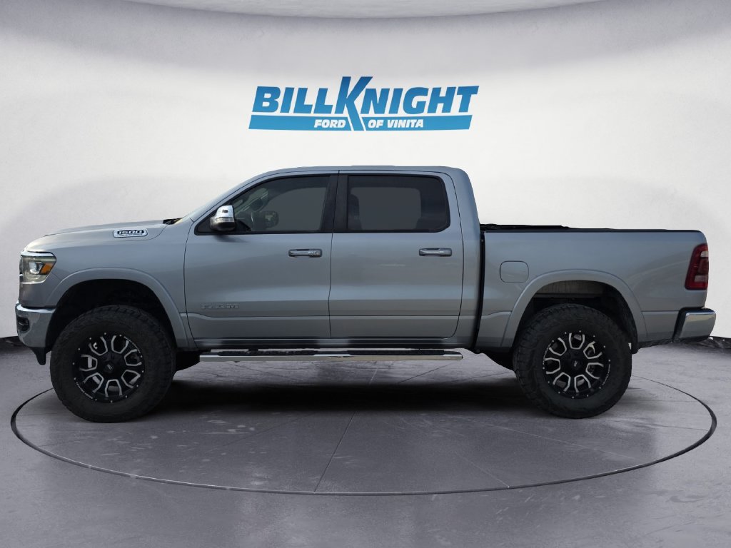 Used 2022 RAM 1500 Laramie AWD/4WD image 2