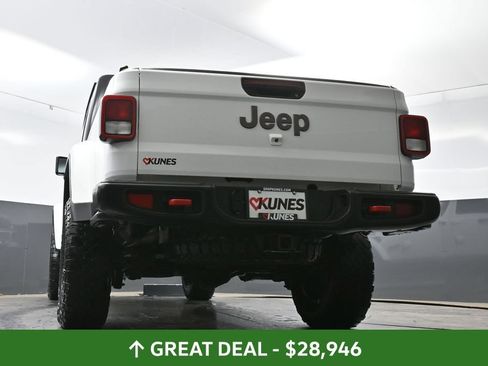 Used 2020 Jeep Gladiator Rubicon w/ Cold Weather Group AWD/4WD image 57