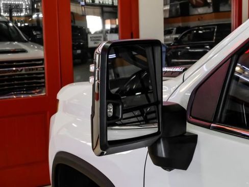 Used 2022 Chevrolet Silverado 2500 LTZ w/ LTZ Plus Package image 44