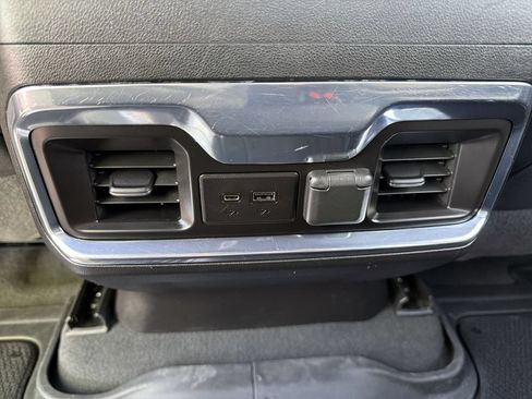 Certified 2022 GMC Sierra 3500 AT4 w/ AT4 Premium Plus Package AWD/4WD image 23