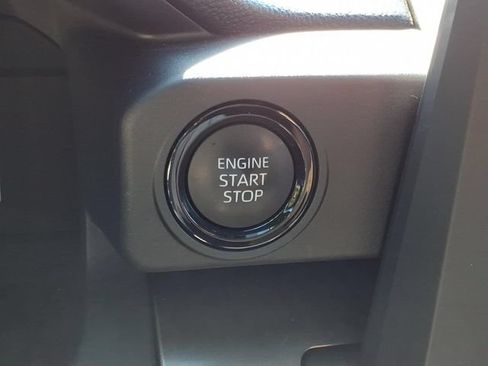 Used 2025 Toyota Tacoma SR5 RWD image 8