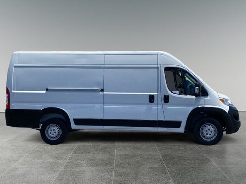 Used 2023 RAM ProMaster 3500 w/ Convenience Group FWD image 6