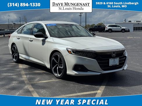 Certified 2022 Honda Accord Sport image 1