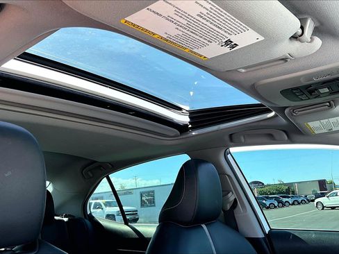 Used 2022 Toyota Camry SE w/ Audio Upgrade Package FWD image 16