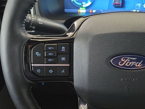 Used 2025 Ford F150 Lightning Platinum AWD/4WD image 20