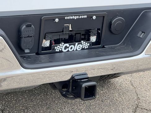 New 2026 GMC Sierra 1500 SLE image 7