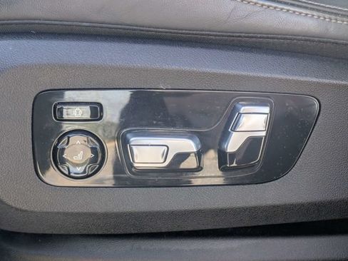 Used 2024 BMW X5 xDrive40i w/ Premium Package AWD/4WD image 21